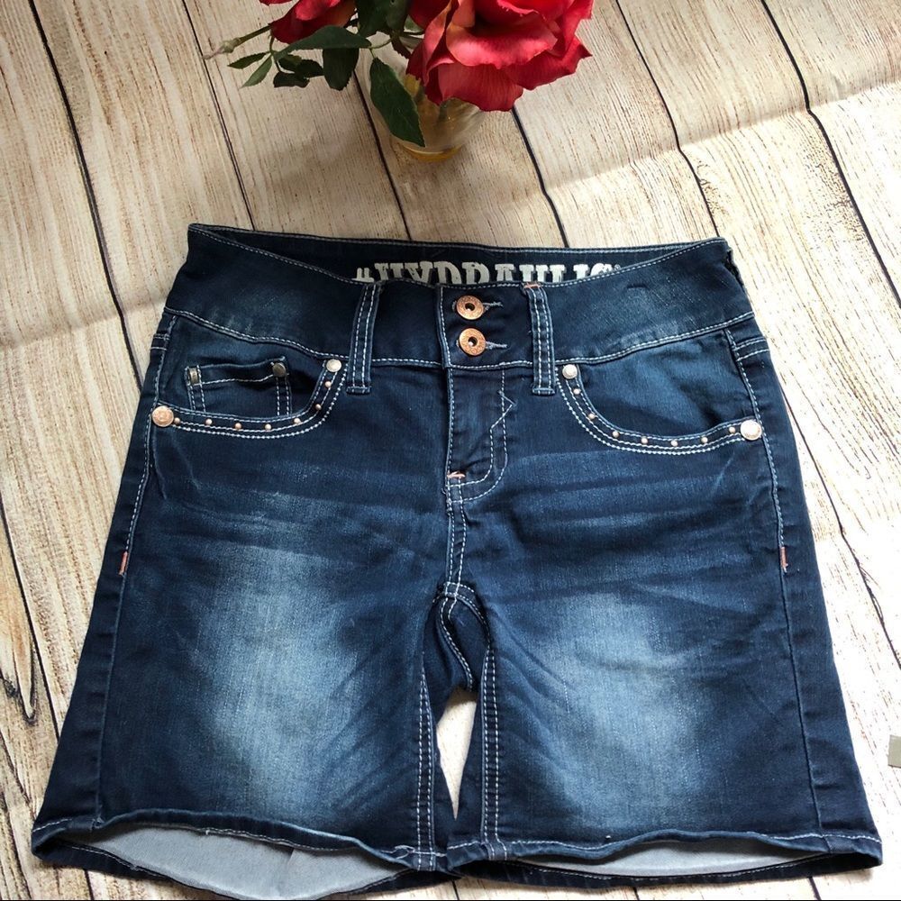 Hydraulic Tyra 2.5 Cuffed Denim Shorts